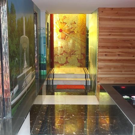 Super 8 Hotel Beijing Shijingshan Jiujiuyuan 외부 사진
