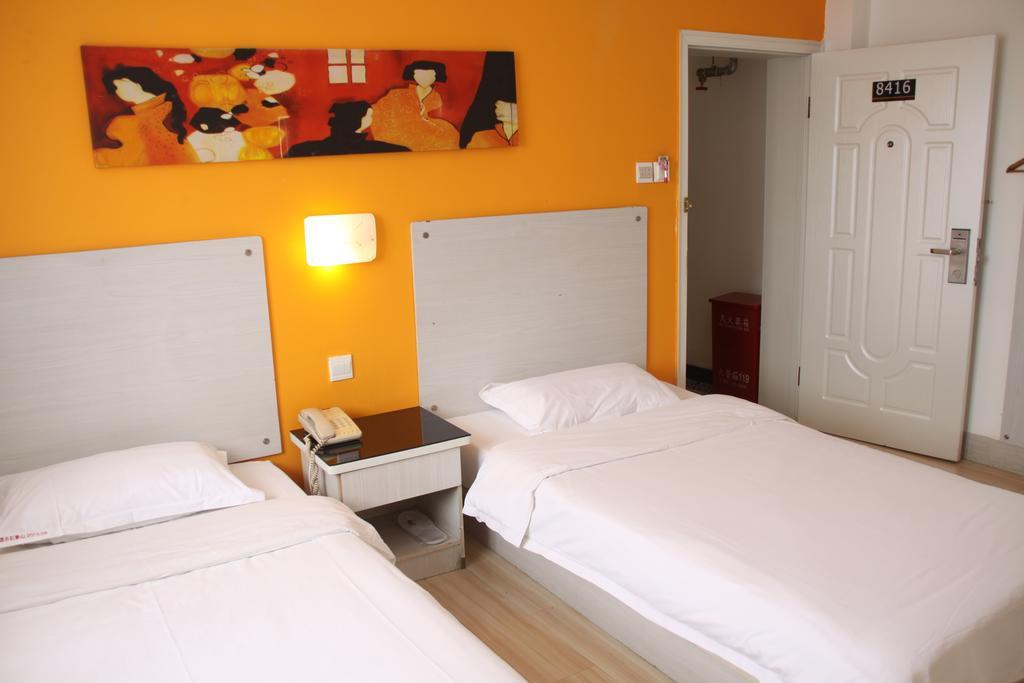 Super 8 Hotel Beijing Shijingshan Jiujiuyuan 객실 사진